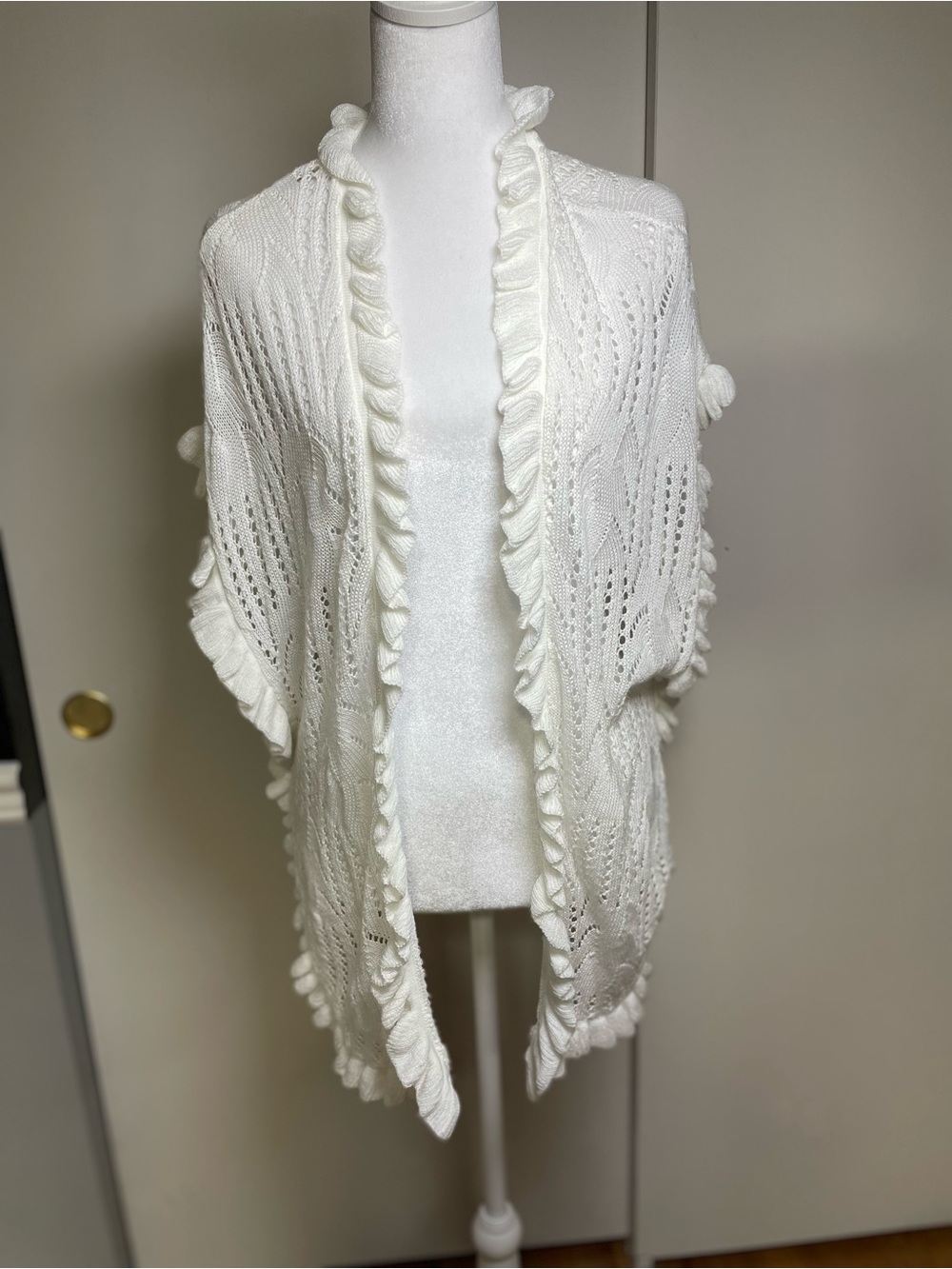 Joseph A White Open-Knit Sweater